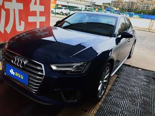 奥迪A4L 40TFSI 2.0T 自动 时尚型 