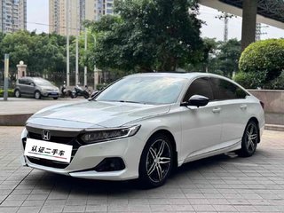 雅阁 1.5T 260TURBO幻夜·尊贵版 