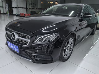 奔驰E级 E300L 2.0T 自动 运动时尚型 