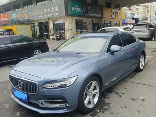 沃尔沃S90 T5 2.0T 自动 智逸豪华版 