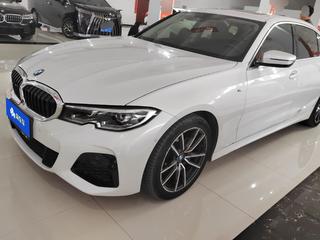 宝马3系 320Li 2.0T 自动 M运动套装 