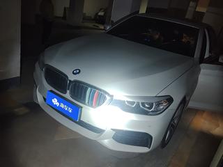 宝马5系 525Li 2.0T 自动 M运动套装 