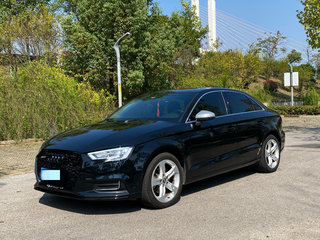 奥迪A3 35TFSI 1.4T 自动 进取型Limousine 