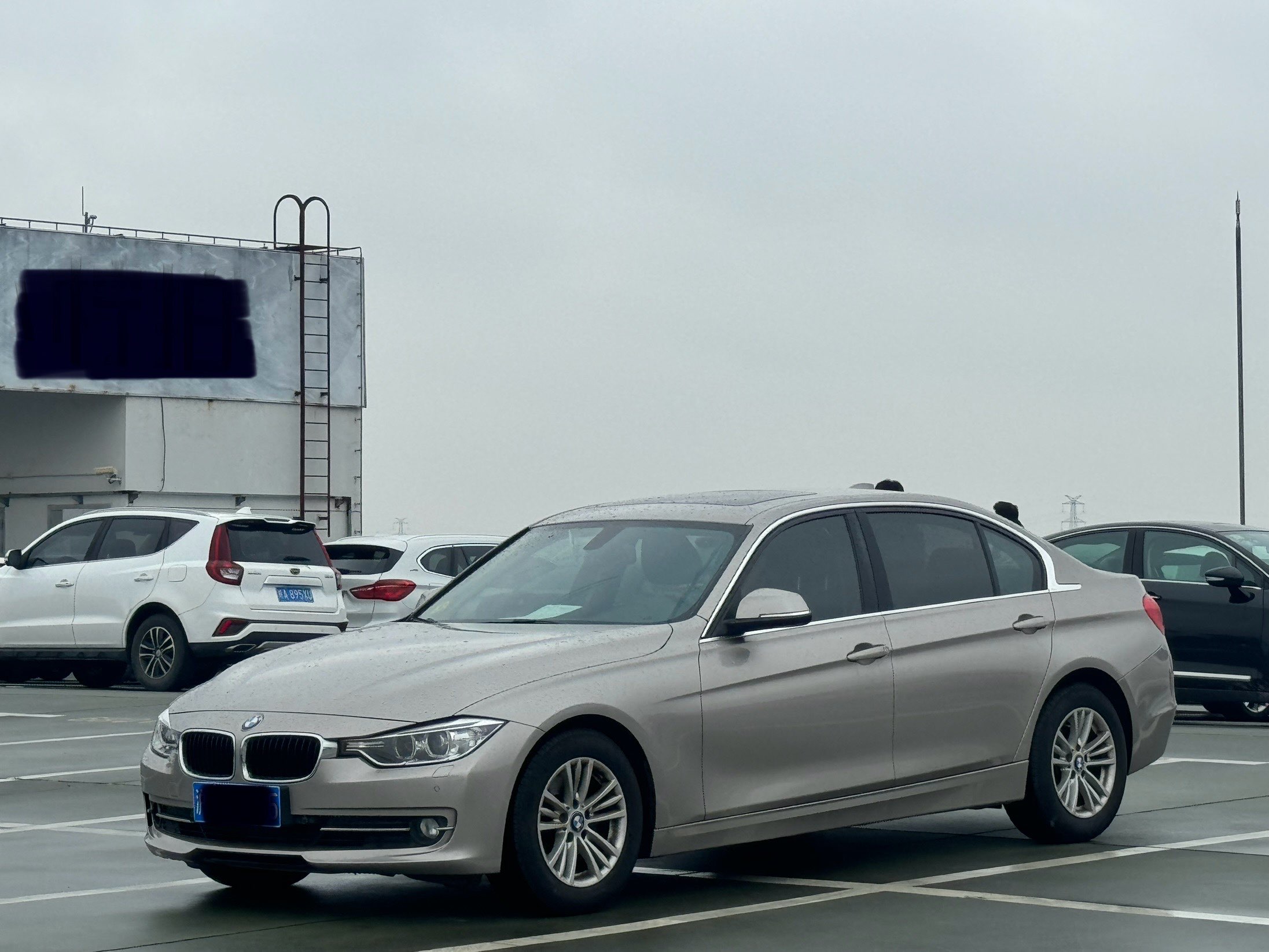 宝马3系 320Li 2015款 2.0T 自动 汽油 超悦版时尚型 价格0万