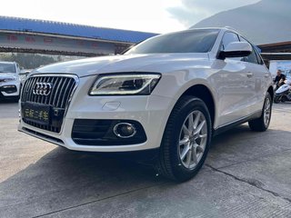 奥迪Q5 40TFSI 2.0T 自动 进取型 