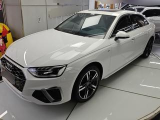 奥迪A4L 40TFSI 