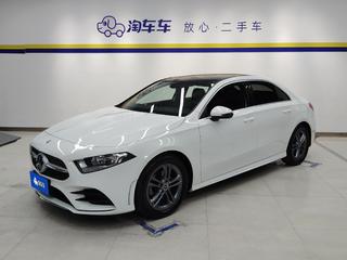 奔驰A级 A180L 1.3T 自动 改款运动轿车 