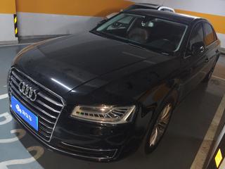 奥迪A8L 45TFSI 3.0T 自动 豪华型 