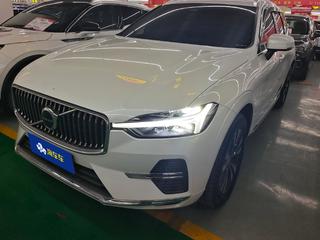 沃尔沃XC60 B5 2.0T 自动 智逸豪华版 