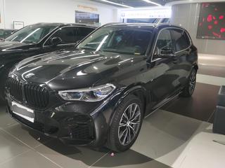 宝马X5 xDrive40i 3.0T 自动 M运动套装 