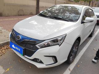 比亚迪秦EV300 自动 旗舰型 