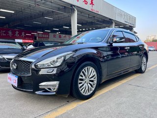 英菲尼迪Q70L 2.5L 自动 豪华版 