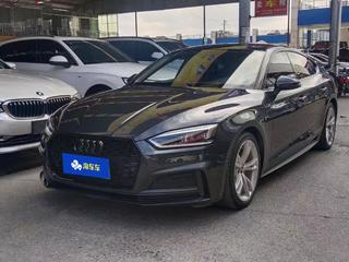 奥迪A5掀背 40TFSI 2.0T 自动 时尚型 