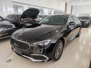 奔驰E级 E300L 2.0T 自动 豪华型 