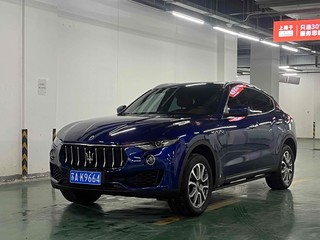 玛莎拉蒂Levante 3.0T 自动 