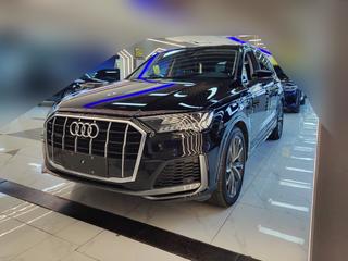 奥迪Q7 55 3.0T 自动 运动型quattro-S-line 