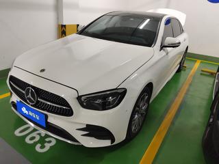 奔驰E级 E300L 2.0T 自动 运动时尚型 