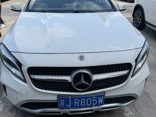 奔驰GLA 1.6T 