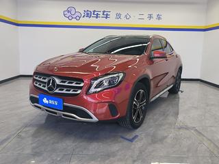 奔驰GLA 200 1.6T 自动 时尚型 