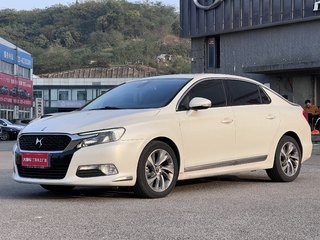 DS5LS三厢 1.6T 自动 雅致版THP160 