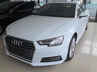 奥迪A4L 45TFSI 2.0T 自动 运动型 