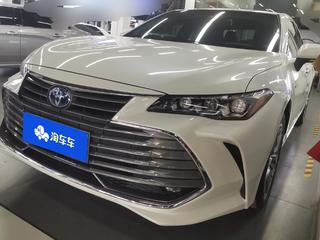 丰田亚洲龙 双擎 2.5L 自动 豪华版 