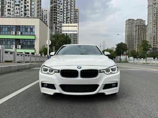 宝马3系 320i 2.0T 自动 M运动套装 