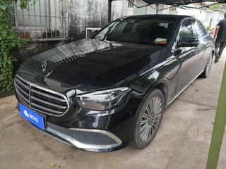 奔驰E级 E300L 2.0T 自动 时尚型 