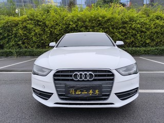 奥迪A4L 35TFSI 2.0T 自动 舒适型 