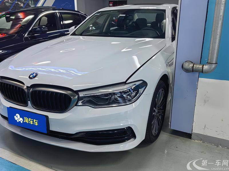 宝马5系 530Li 2019款 2.0T 自动 汽油 尊享型豪华套装 (国Ⅴ) 