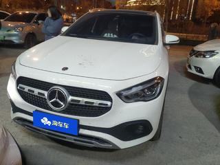 奔驰GLA 220 2.0T 自动 