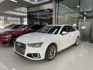 奥迪A4L 40TFSI 2.0T 自动 时尚型 