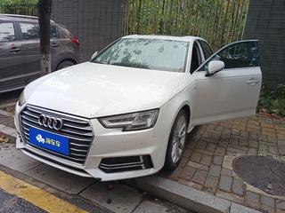 奥迪A4L 40TFSI 2.0T 自动 30周年时尚型 