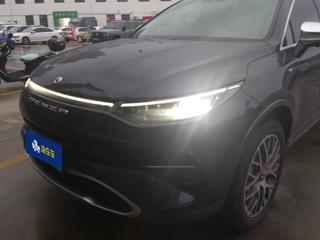 腾势X PHEV 2.0T 自动 旗舰版 