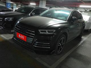 奥迪Q5L 40TFSI 2.0T 自动 荣享时尚型 