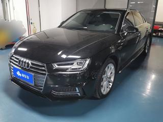 奥迪A4L 40TFSI 2.0T 自动 30周年时尚型 