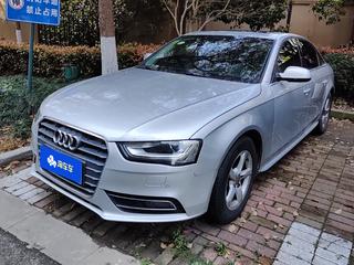 奥迪A4L 35TFSI 2.0T 自动 舒适型 