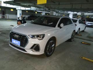 奥迪Q3 35TFSI 1.4T 自动 时尚动感型 