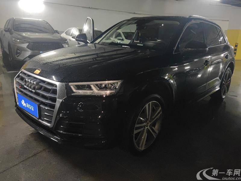 奥迪Q5L 40TFSI 2018款 2.0T 自动 荣享时尚型 (国Ⅴ) 