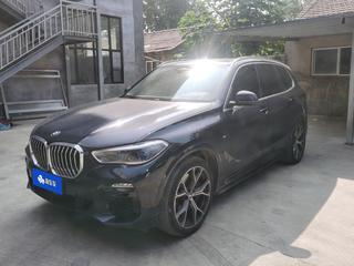 宝马X5 40i 3.0T 自动 尊享版M运动套装 