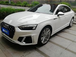 奥迪A5掀背 40TFSI 2.0T 自动 时尚动感型 