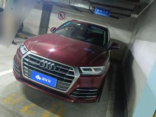 奥迪Q5L 45TFSI 2.0T 自动 尊享时尚型 