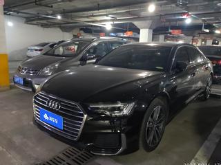 奥迪A6L 45TFSI 