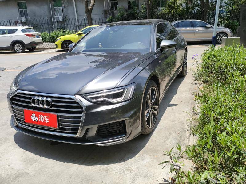 奥迪A6L 40TFSI 2020款 2.0T 自动 豪华动感型 (国Ⅵ) 