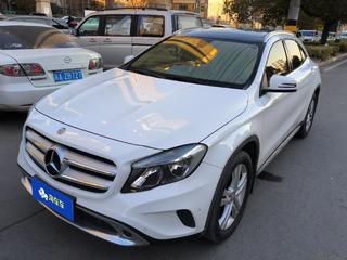 奔驰GLA 200 1.6T 自动 动感型 