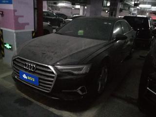 奥迪A6L 45TFSI 2.0T 自动 臻选致雅型 