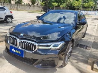 宝马5系 530Li 2.0T 自动 改款领先型M运动套装 