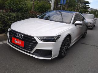 奥迪A7掀背 45TFSI 2.0T 自动 臻选型 