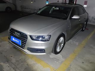 奥迪A4L 35TFSI 2.0T 自动 舒适型典藏版 