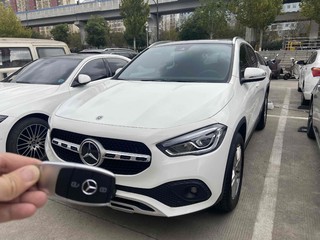 奔驰GLA 1.3T 